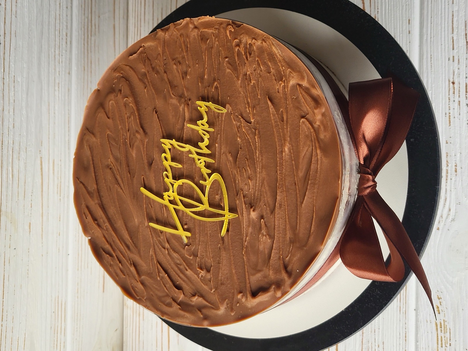 Торт у Лісабоні на замовлення — дизайнерський торт з тематичним оформленням, створений на замовлення для особливих подій.