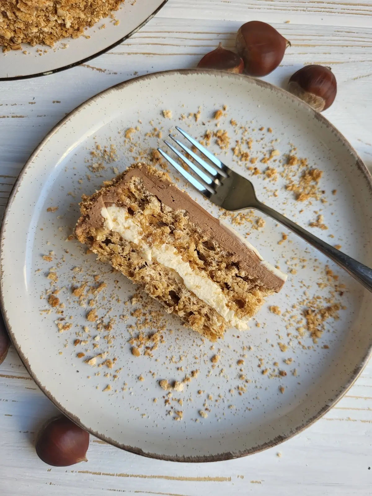 Київський торт у Лісабоні на замовлення — безе з горіхами та ніжний крем