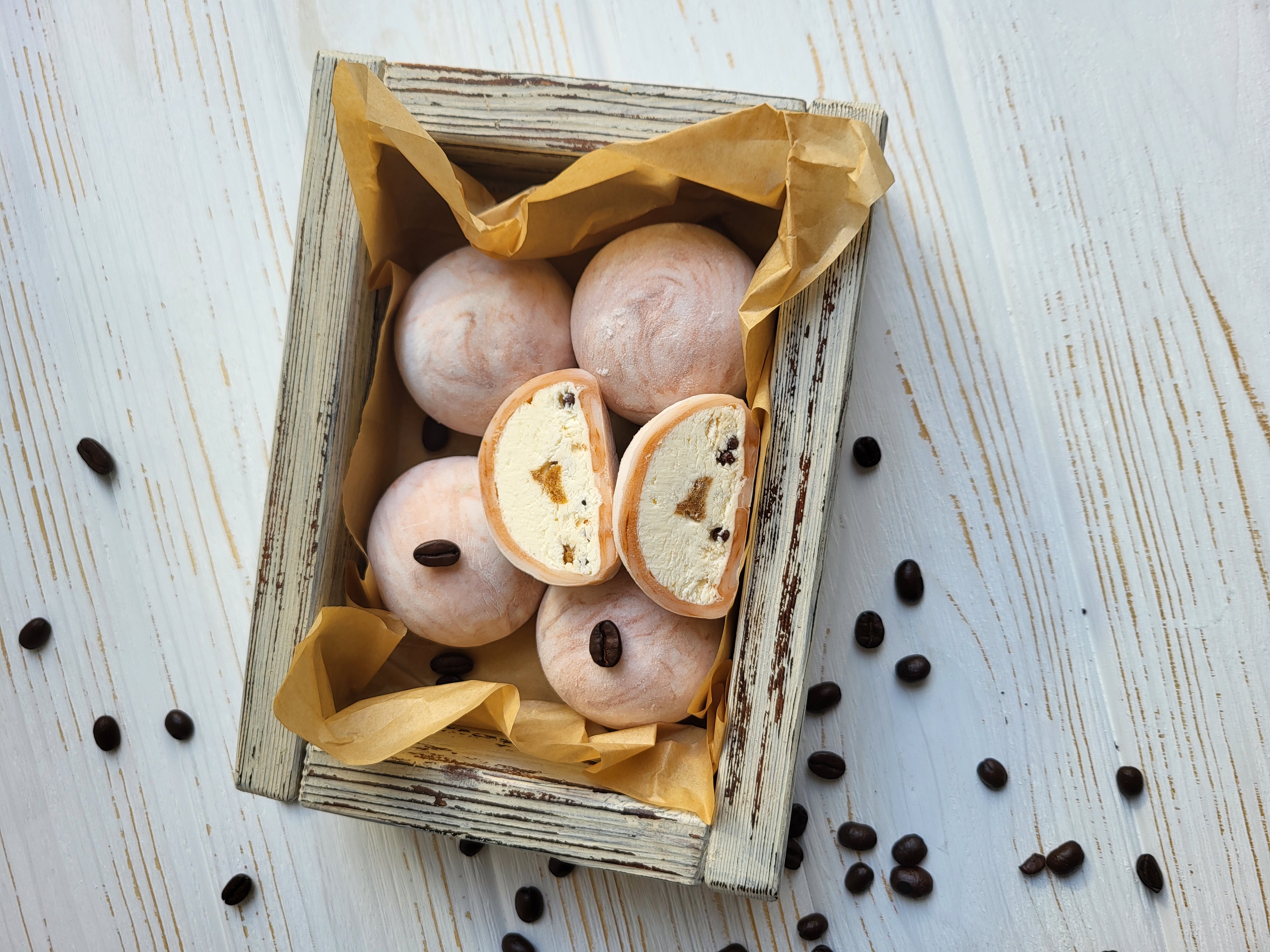 Моті: тірамісу